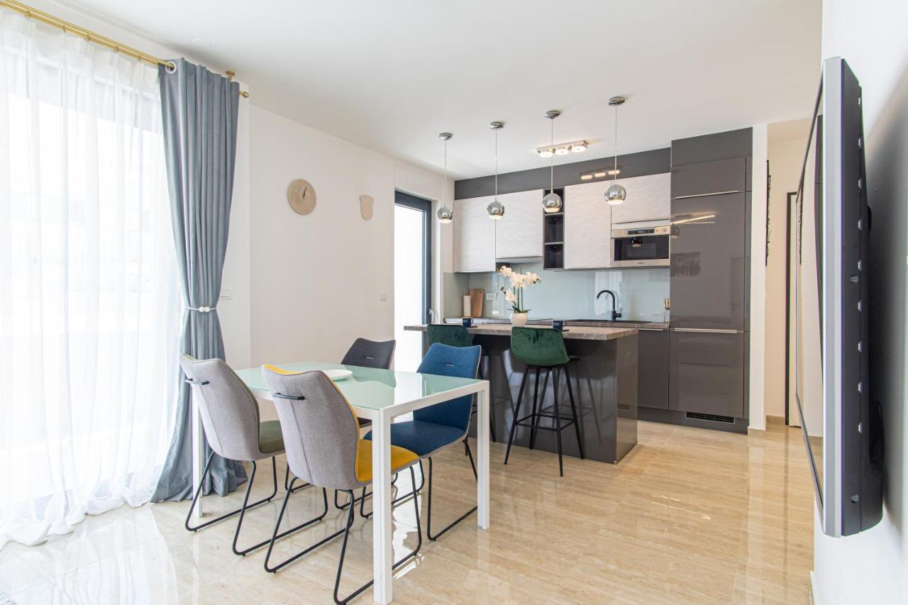 Ledeno More Luxury Apartments Split Exterior foto