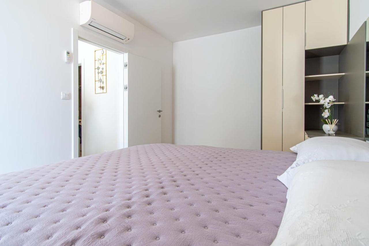 Ledeno More Luxury Apartments Split Exterior foto